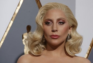 Lady Gaga em noite do Oscar 2016 (Foto: REUTERS/Adrees Latif)