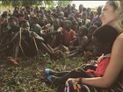 Bruno Gagliasso mostra Giovanna Ewbank com crianças na África