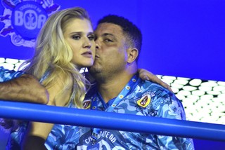 Ronaldo e namorada, Celina Locks (Foto: Roberto Teixeira/ EGO)