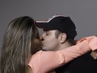 Mayra Cardi beija o novo namorado: 'Ano novo, vida nova!'