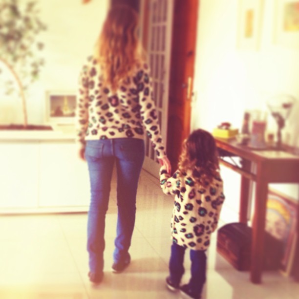 Fernanda Rodrigues e filha (Foto: Instagram / Reprodução)