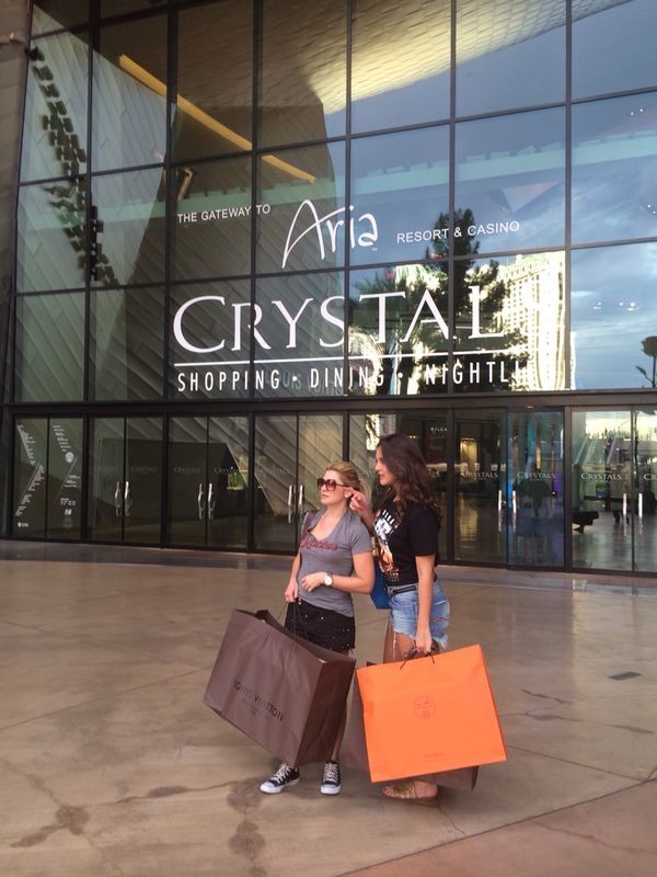 Antônia Fontenelle com amiga em Las Vegas, nos Estados Unidos (Foto: Arquivo pessoal)