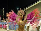 Madrinha da Unidos do Jacarezinho, Gracyanne, abre o carnaval do Rio 