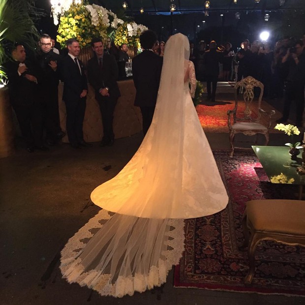 Detalhe do vestido de Antônia Fontenelle (Foto: Reprodução/Instagram)