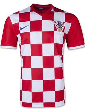 ENQUETE MODA - Blusas da copa - Croácia (Foto: Divulgação)