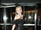 Nicole Kidman usa look transparente em pré-estreia em Nova York
