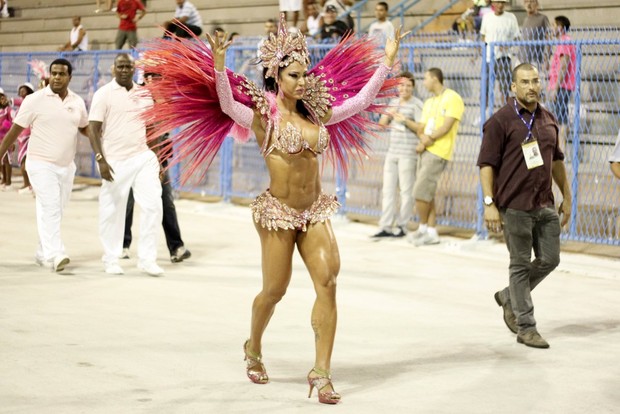 Gracyanne Barbosa (Foto: Marcos Ferreira / Foto Rio News)