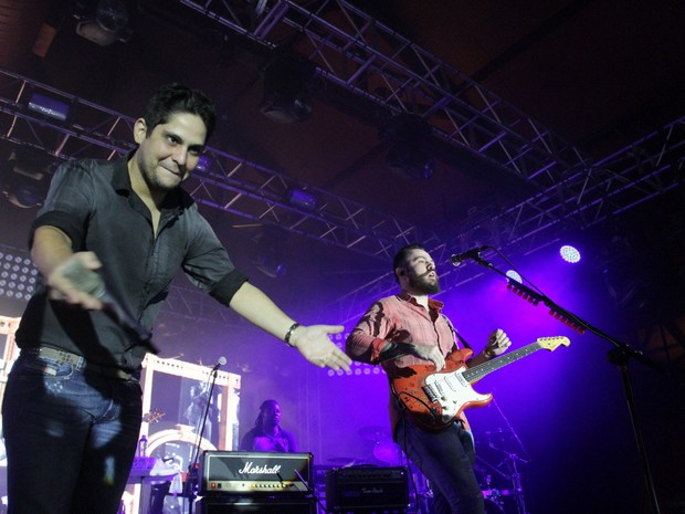 Jorge e Mateus em show em São Paulo (Foto: Paduardo/ Ag. News)