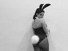 Ariel Winter escolhe fantasia de coelhinha sexy para halloween