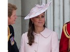 Filho de Kate Middleton não nascerá nesta semana, diz site