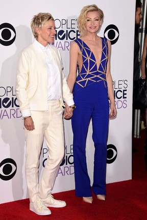 Ellen DeGeneres e Portia de Rossi em prêmio em Los Angeles, nos Estados Unidos (Foto: Jason Merritt/ Getty Images)