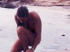 Luiza Brunet posta foto nua e relembra viagem para Ibiza