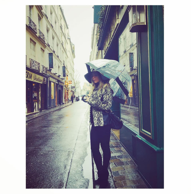 Danielle Winits em Paris (Foto: Reprodução/Instagram)