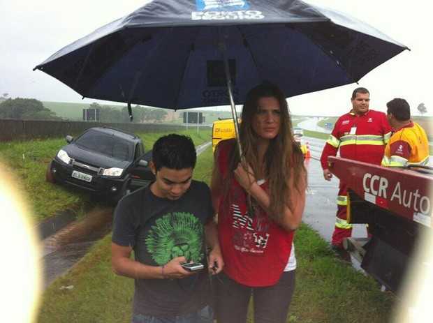 Livia Andrade e Yudi (Foto: Reprodução/Twitter)