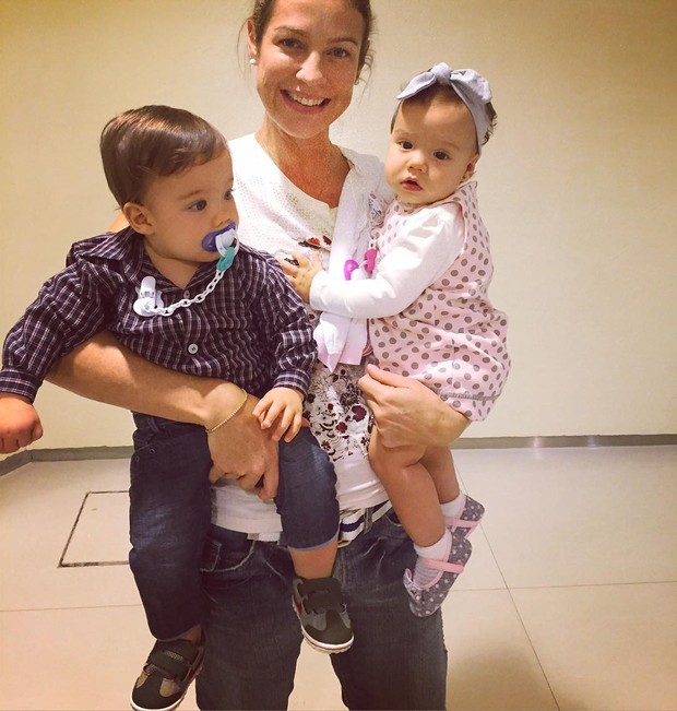 Luana Piovani com os filos gêmeos (Foto: Reprodução/Instagram)