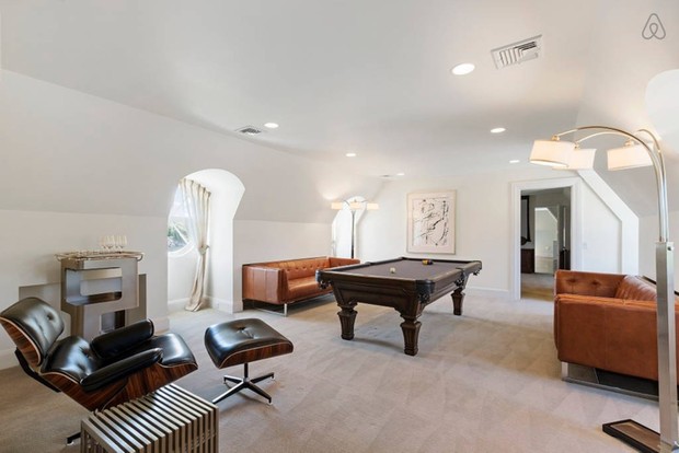 Nick Jonas aluga mansão nos Hamptons (Foto: Reprodução/ AirBnB)