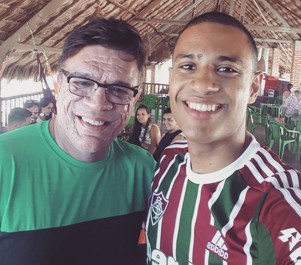 Romero Ribeiro com Guilhermino Benevides, empresário da Banda Acaiaca (Foto: Reprodução/Instagram)