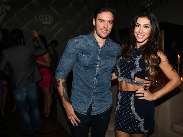 Ex-BBB Jaque Khury com o marido, Rafael Melo, em festa em São Paulo (Foto: Manuela Scarpa e Marcos Ribas/ Foto Rio News)