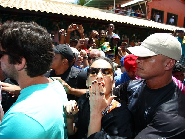 Claudia Leitte em Olinda (Foto: Marcelo LoureiroAgNews)
