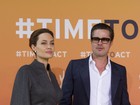 Angelina Jolie presenteia Brad Pitt com relógio de US$3 milhões, diz site