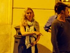 Com look despojado, Madonna passeia em Roma, na Itália