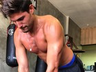 André Martinelli revela rotina de exercícios: 'Estou com 8% de gordura'