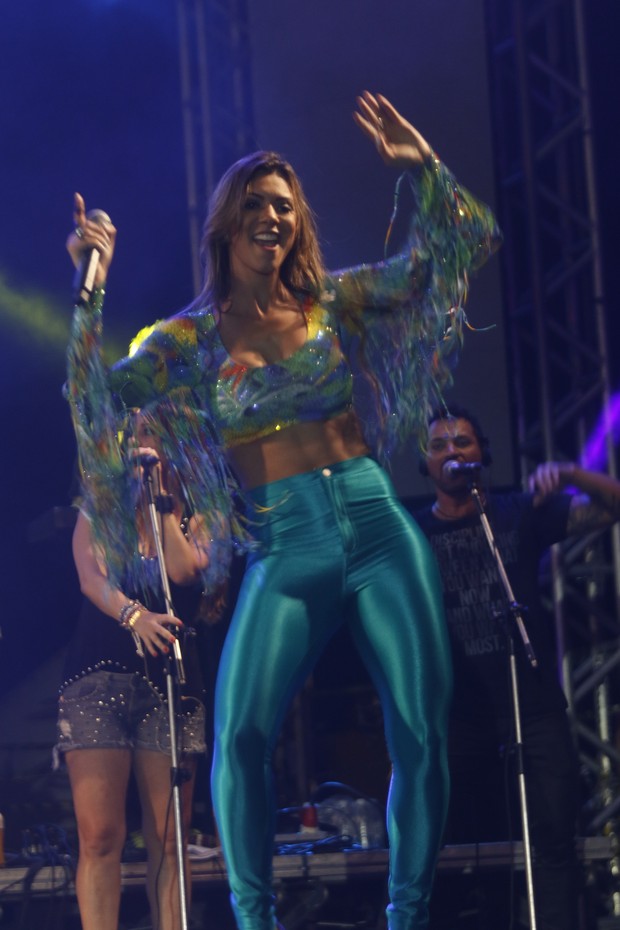 Vina Calmon faz show em Sergipe (Foto: Fred Pontes/Divulgação)