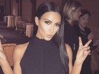 Kim Kardashian é atacada na web após roubo e famosos a defendem