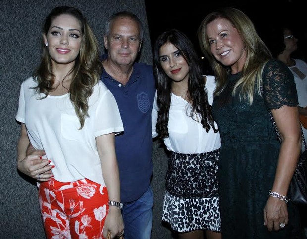 Zilu, Camila Camargo, Jayme Monjardim e Tânia Mara (Foto: Graça Paes/Photorio News)