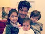Paulo Ricardo esbanja fofura em foto com os filhos