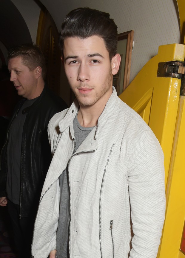 Nick Jonas em festa em Londres, na Inglaterra (Foto: David M. Benett/ Getty Images)