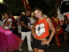 Petra Mattar exibe silhueta 13 quilos mais magra no carnaval do Rio