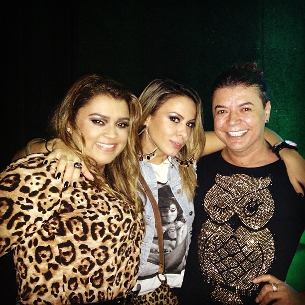 Preta Gil, Alinne Rosa e David Brazil em casa de shows no Rio (Foto: Instagram/ Reprodução)