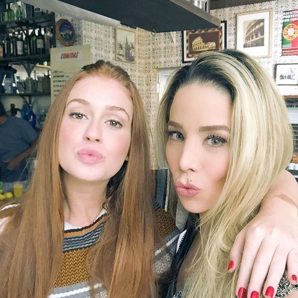 Danielle Winits e Marina Rui Barbosa (Foto: Reprodução/Instagram)
