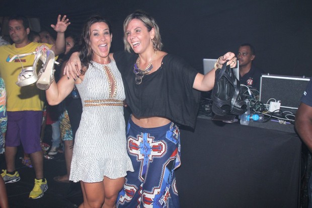 Scheila Carvalho e Carla Perez (Foto: Wesley Costa / AgNews)