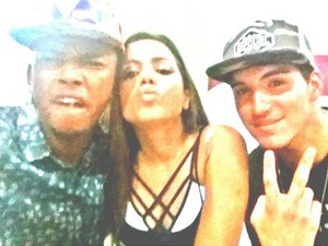 Nego do Borel, Anitta e Gabriel Medina em show na Zona Oeste do Rio (Foto: Instagram/ Reprodução)