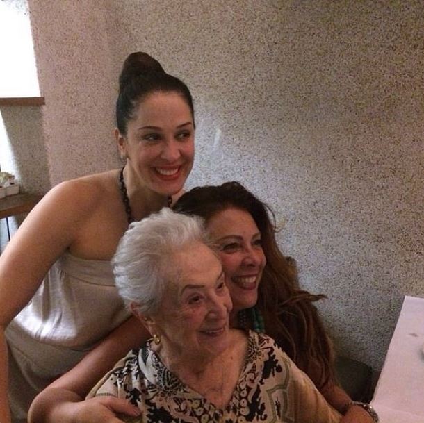 Claudia Raia com a mãe a irmã (Foto: Instagram/Reprodução)
