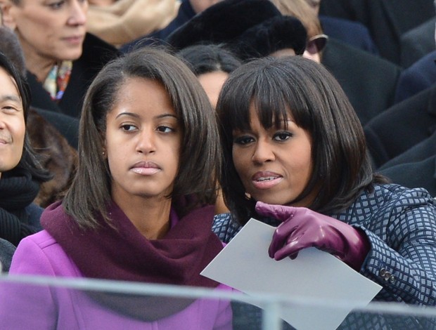 Michelle Obama e a filha (Foto: Jewel Samad / AFP / Agência)