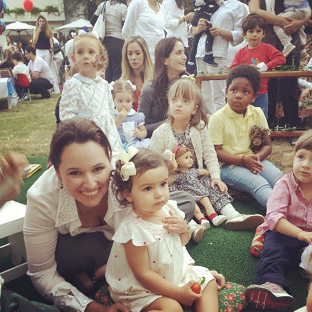 Mariana Belém com filha (Foto: Reprodução/Instagram)