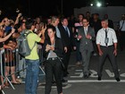 Robert Downey Jr. e outros famosos vão à première de 'Sherlock Holmes' no Rio