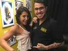 Priscila Pires faz nova tatuagem com a frase 'Acredite em si mesmo'