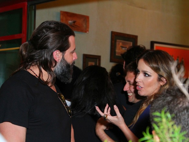 Henri Castelli e Renata Dominguez em festa na Zona Oeste do Rio (Foto: Anderson Borde/ Ag. News)