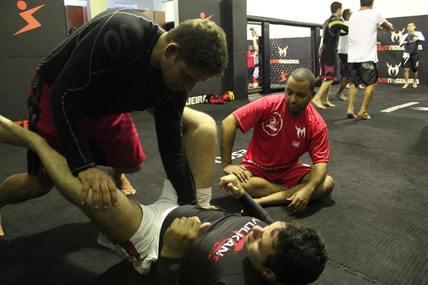 Dudu Nobre treina MMA (Foto: Graça Paes / Divulgação / Team Nogueira)