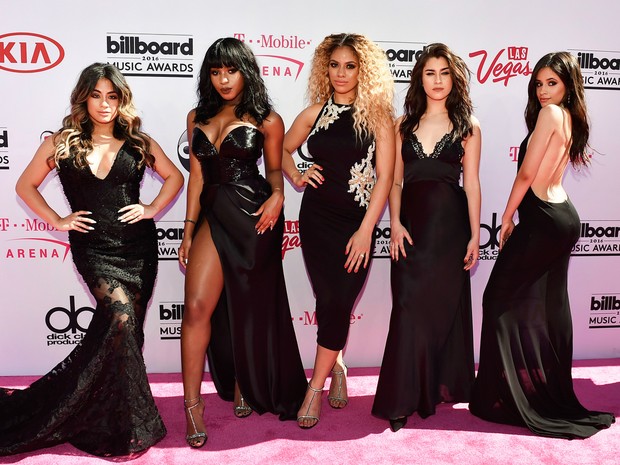 Ally Brooke, Normani Hamilton, Dinah-Jane Hansen, Lauren Jauregui and Camila Cabello do Fifth Harmony no Billboard Music Awards (Foto: AFP)