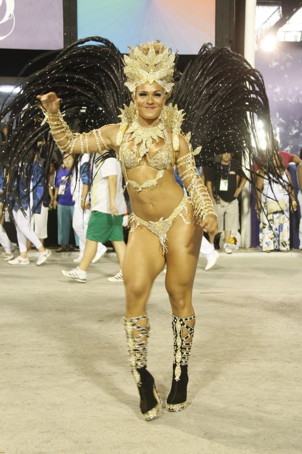 Bianca Salgueiro no Rio (Foto: Marcos Ferreira/Fotorio News)