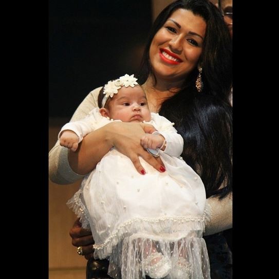 Naldo e Moranguinho batizam filha (Foto: Instagram / Reprodução)
