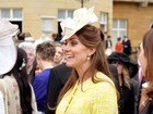 Kate Middleton exibe barrigão de grávida em evento oficial