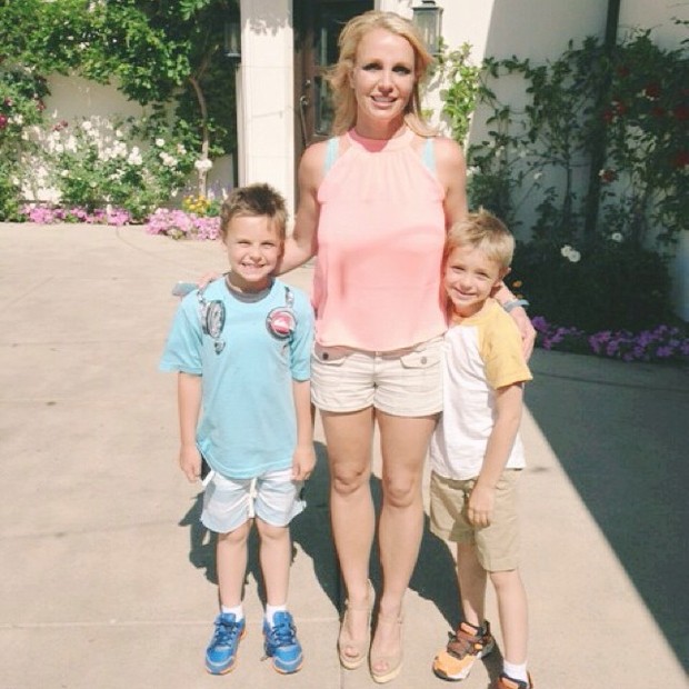Britney Spears com os filhos, Sean Preston e Jayden James (Foto: Instagram/ Reprodução)
