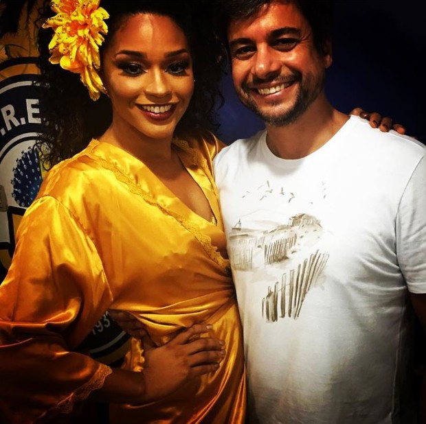 Juliana Alves e Ernani Nunes vão ser papais (Foto: Reprodução/Instagram)