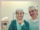 Médica por um dia: Juliana Paes acompanha cirurgia de perto